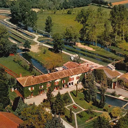 Hébergement de vacances Moulin De Coupigny *