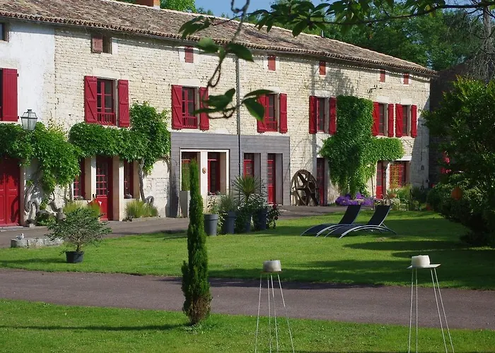 Moulin De Coupigny * Fontenille-Saint-Martin-d'Entraigues