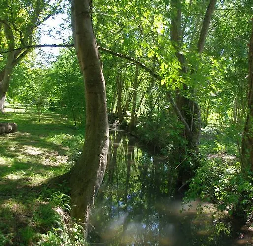 Casa de Férias Moulin De Coupigny Fontenille-Saint-Martin-d'Entraigues